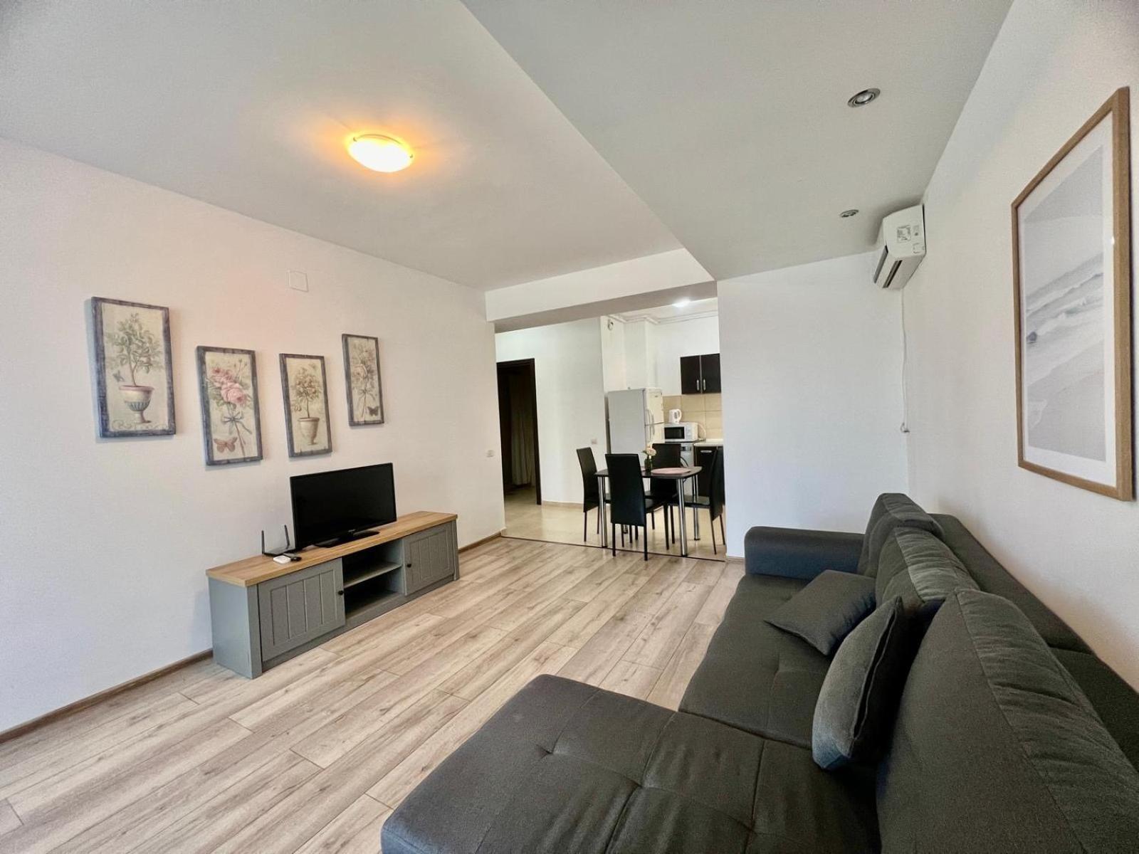 Summerland Mamaia View ภายนอก รูปภาพ